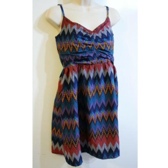 Roxy Chevron Mini Dress Jr. Size L - Picture 1 of 6